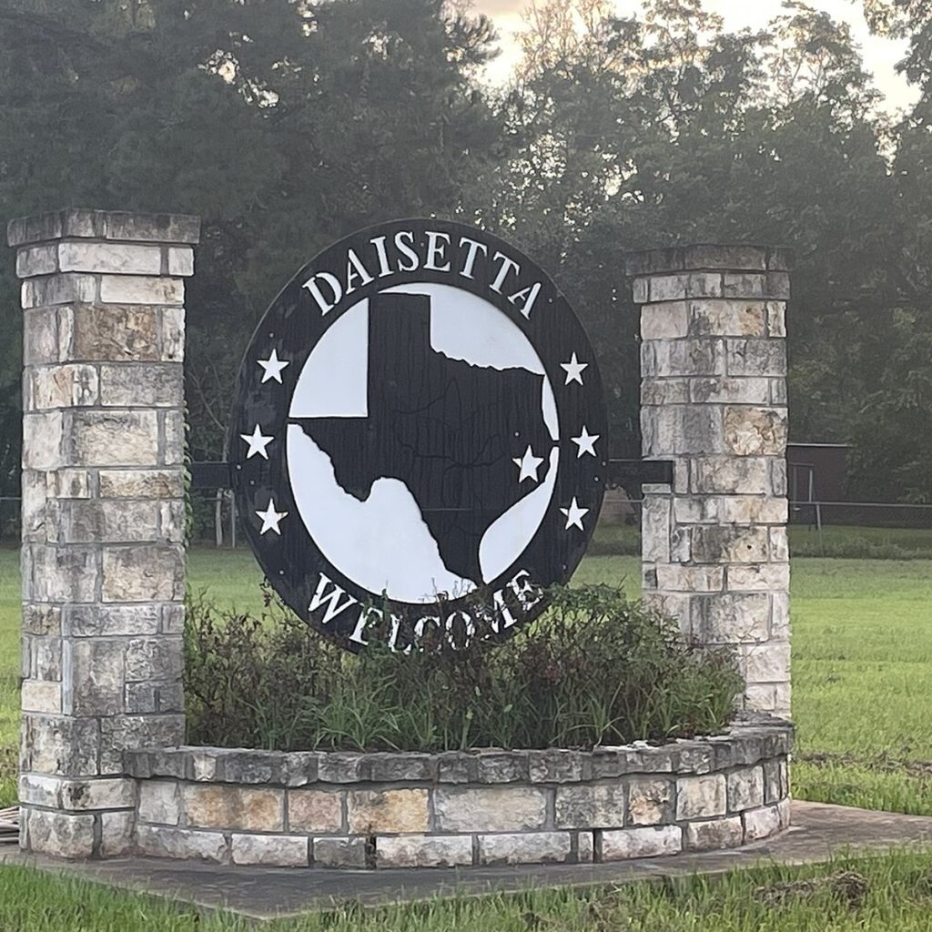 Roofing Contractor in Daisetta, TX
